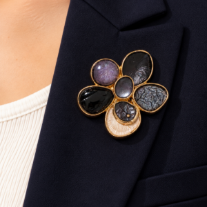 Broche Aimantée Femme – Bijou Fantaisie Élégant Sans Épingle